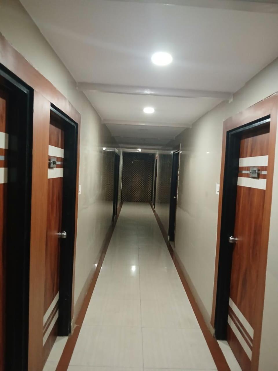 Blossoms Room Hotel Alekhya Residency- Luxury Lollection Hyderabad Exterior photo