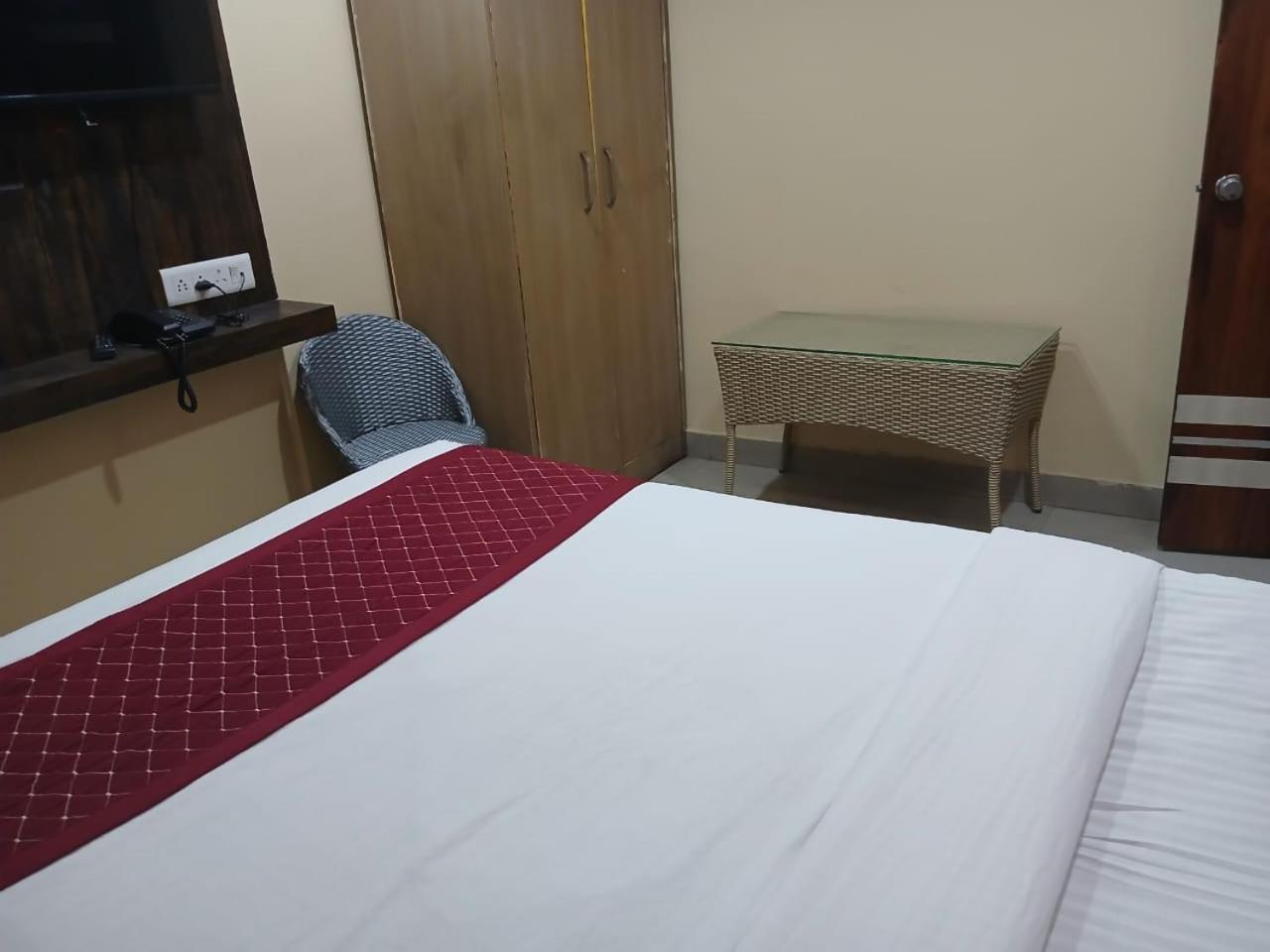 Blossoms Room Hotel Alekhya Residency- Luxury Lollection Hyderabad Exterior photo